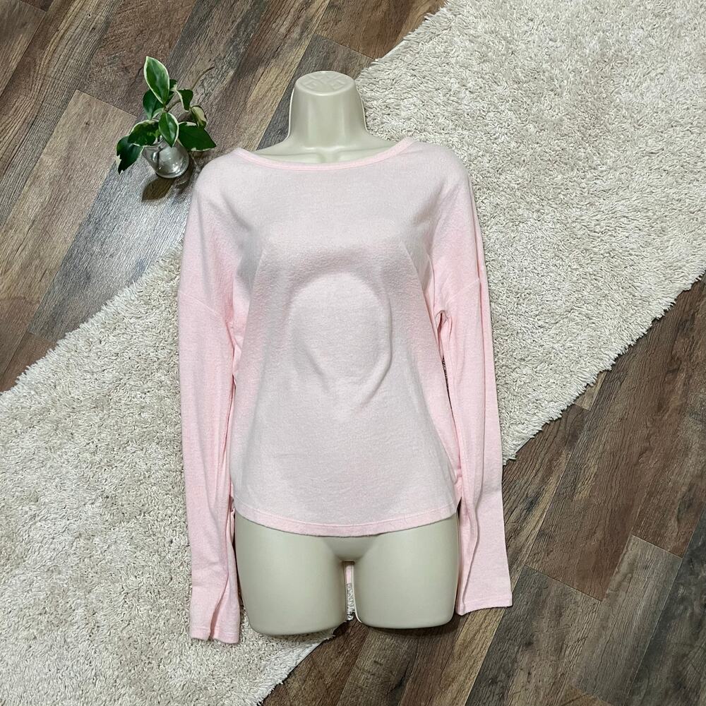 Lucky Brand Size Medium Pastel Baby Pink Super Soft Lightweight Pullover Sweater